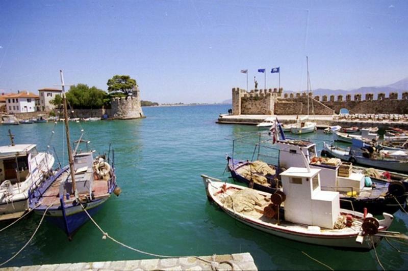 Seaside Residence In Ναύπακτος Εξωτερικό φωτογραφία